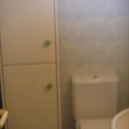 3bdr 55, Mavros Court 80 * لارنكا