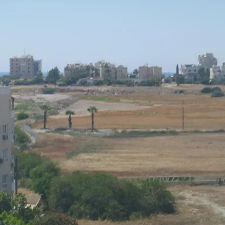 Apartman 3bdr 55, Mavros Court 80 *