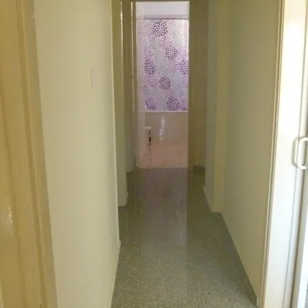 3bdr 55, Mavros Court 80