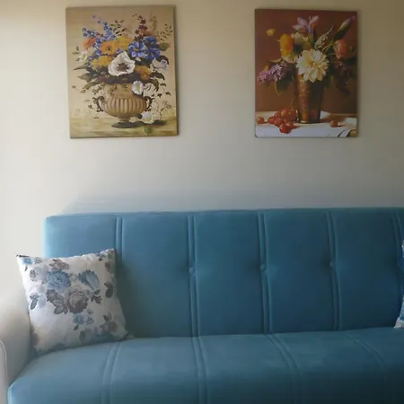 3bdr 55, Mavros Court 80 * Lárnaka